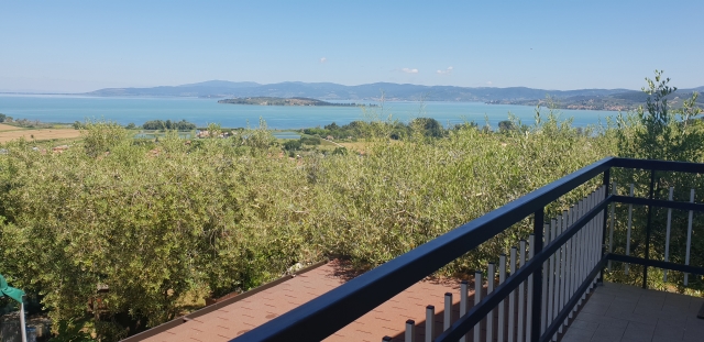 Il terrazzo panoramico al piano primo